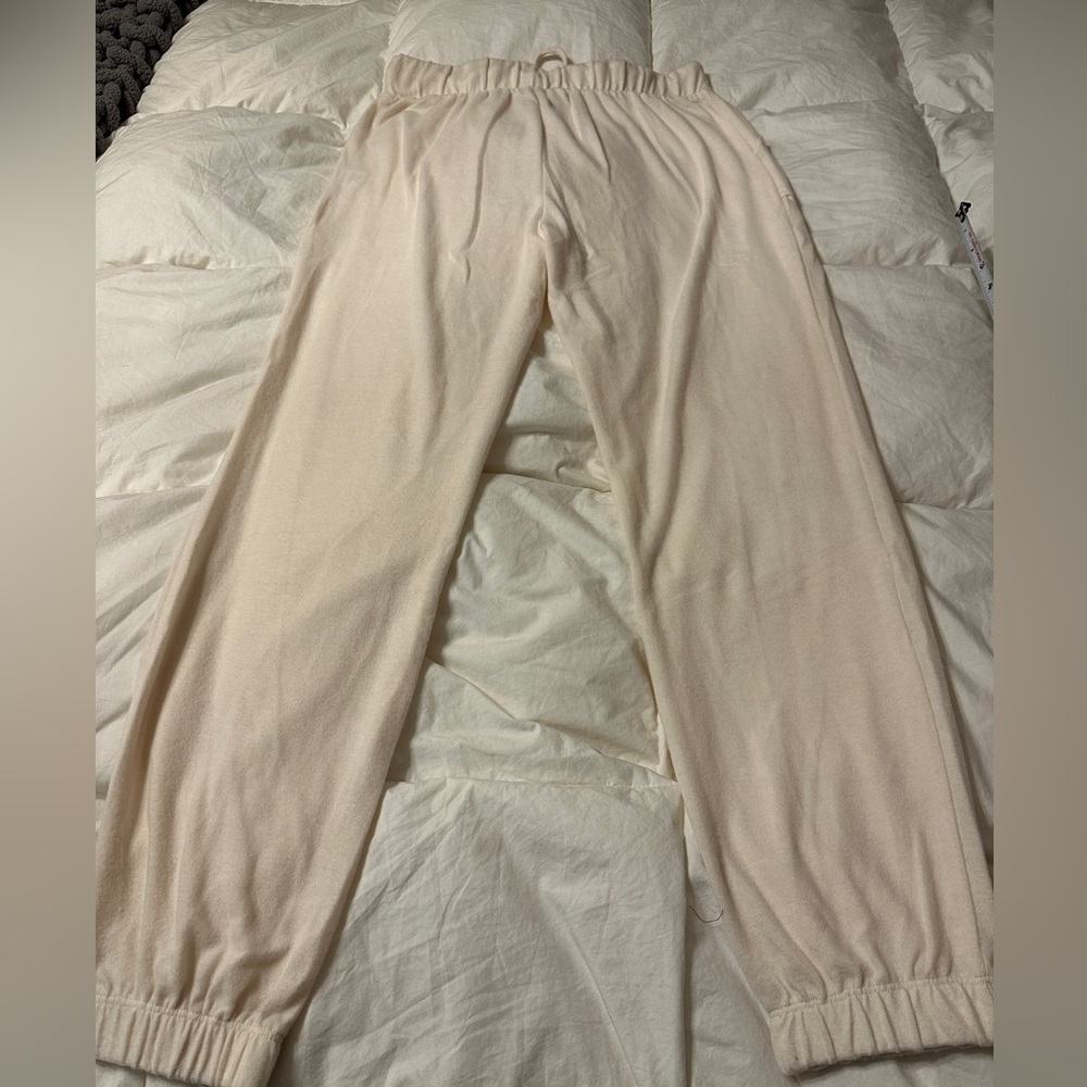 LBLC The Label Cream Ezra Cozy Pants - NWT - Size L - Picture 5 of 13